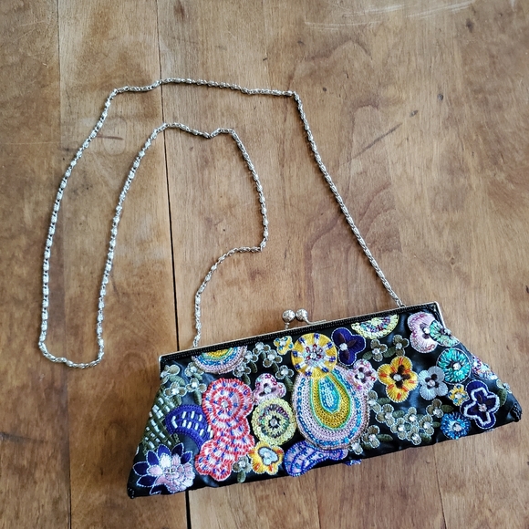 Colorful Beaded Clutch w/ Detachable Straps - Picture 7 of 9